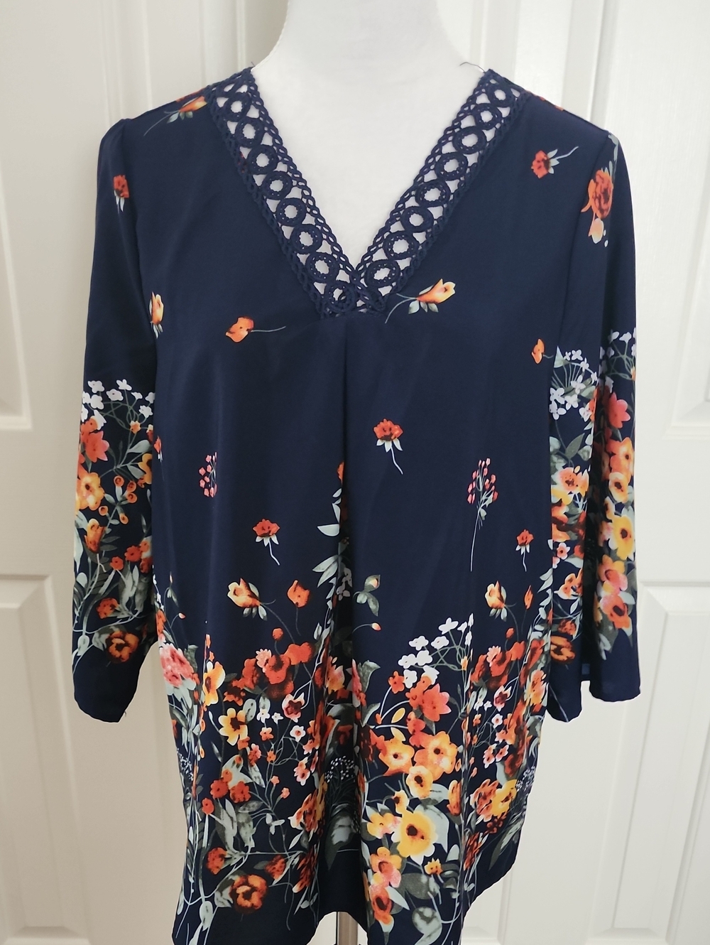 Women’s Navy Floral V-Neck Blouse with Lace Trim